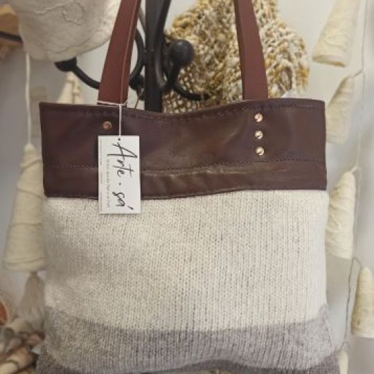 A-1 bolso fieltro hervido y piel_